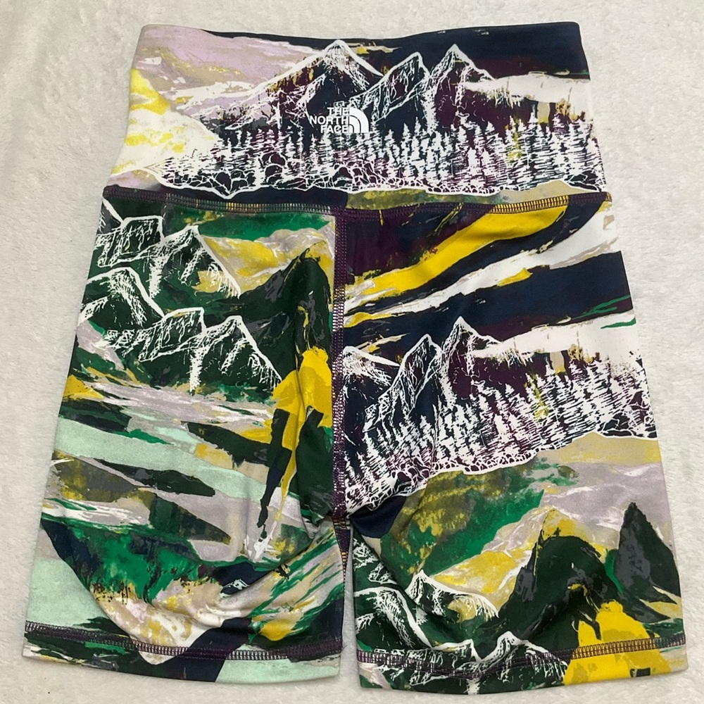 NWOT THE NORTH FACE 6” Inseam Spandex Shorts Woman XS NF0A86T2RZI Running Hiking